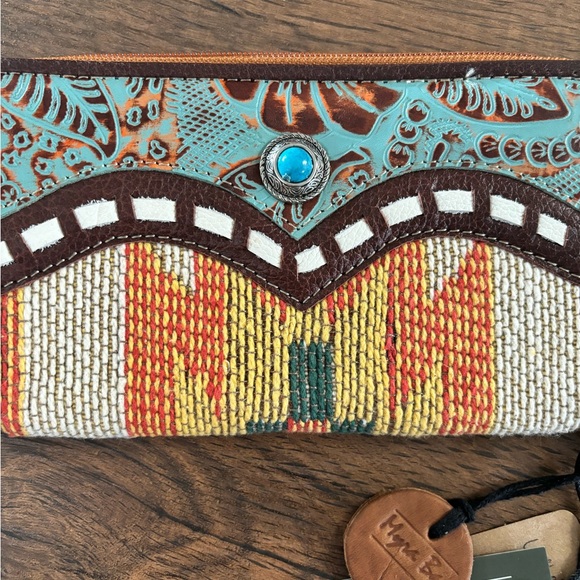 Myra Women’s full size wallet. Tooled turquoise Leather. Western wallet. NWT - Picture 2 of 4